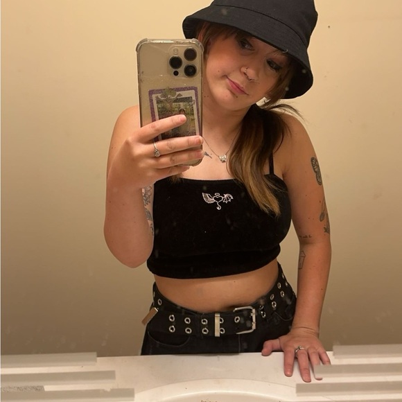 Hannah’’s live flyer - Picture 3 of 5